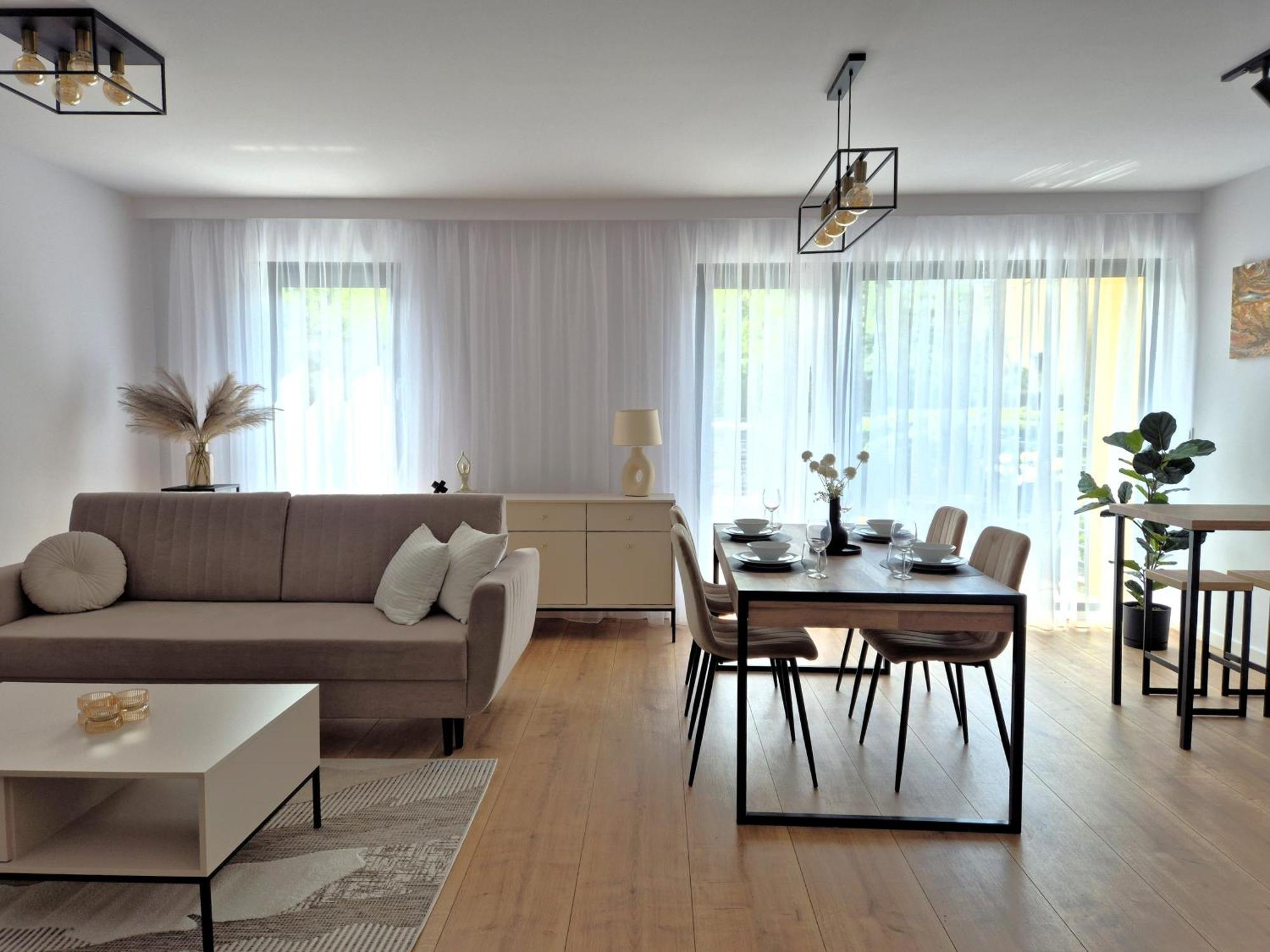 פוזנן Willa Raclawicka Apartments מראה חיצוני תמונה
